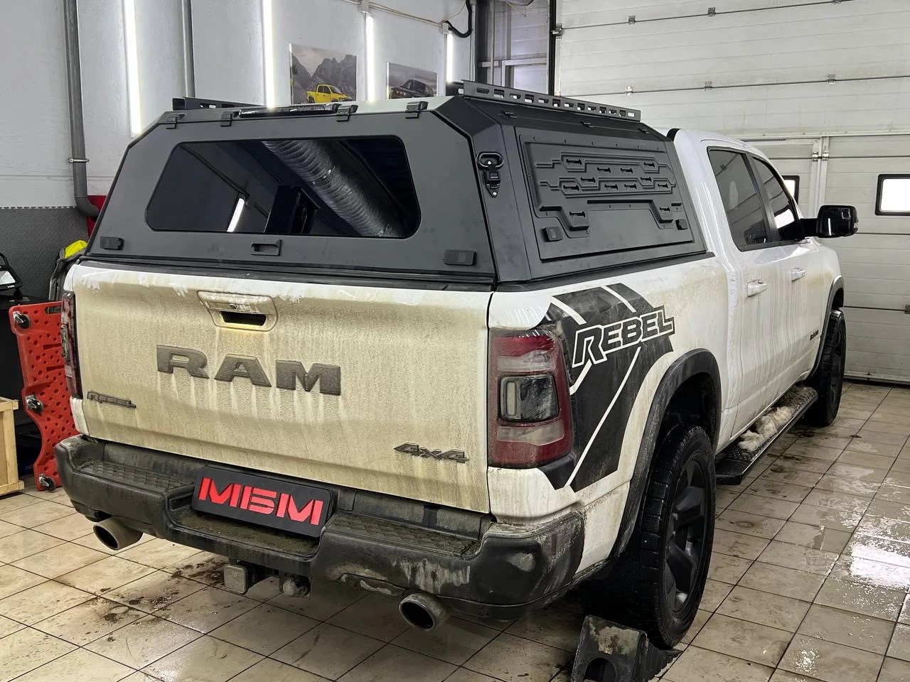 f01fe6a4-9d87-4f12-8c96-c8ad650c4129 Kунг экспедиционный 2 стекла Dodge RAM 5.7 FT. f01fe6a4 9d87 4f12 8c96 c8ad650c4129 - МБМ МИР БОЛЬШИХ МАШИН MBMTECH