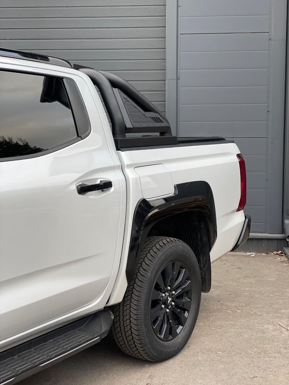Mitsubishi L200 5247238997128452126 - МБМ МИР БОЛЬШИХ МАШИН MBMTECH