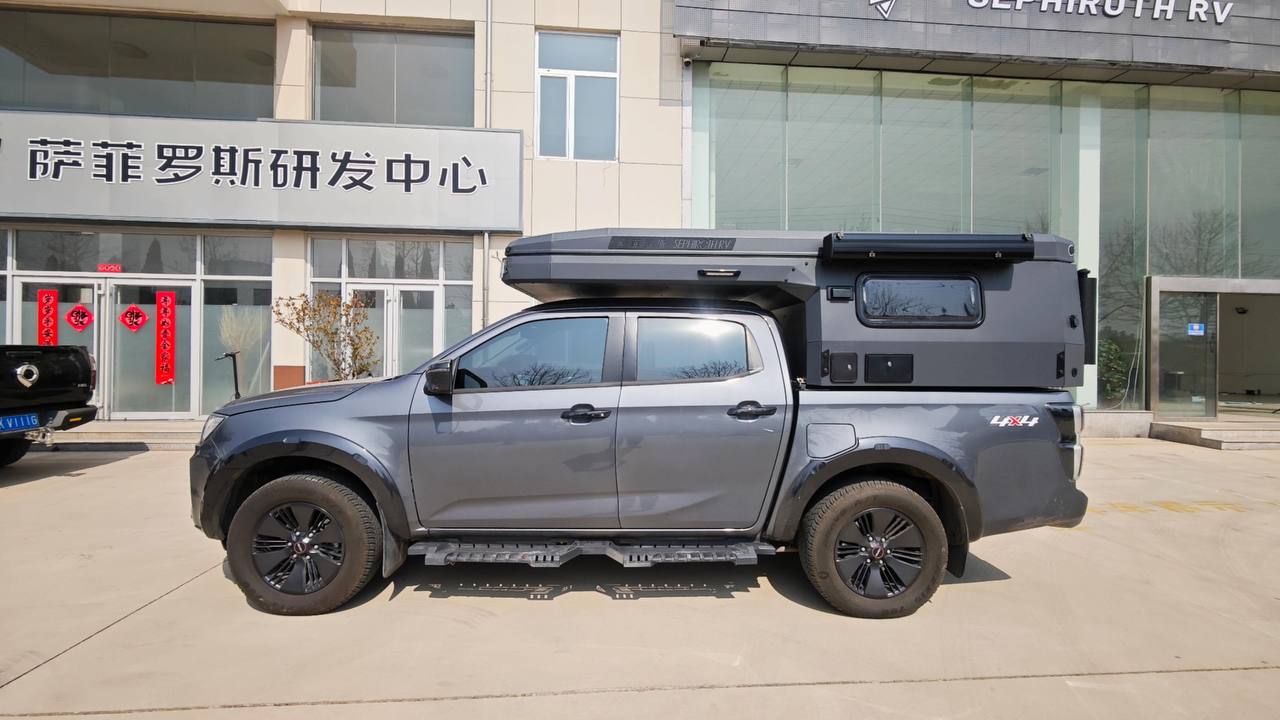 Toyota Tundra: вариант жилого модуля
