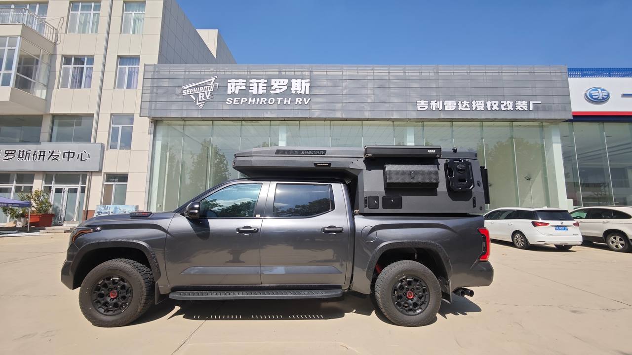 Toyota Tundra с жилым модулем